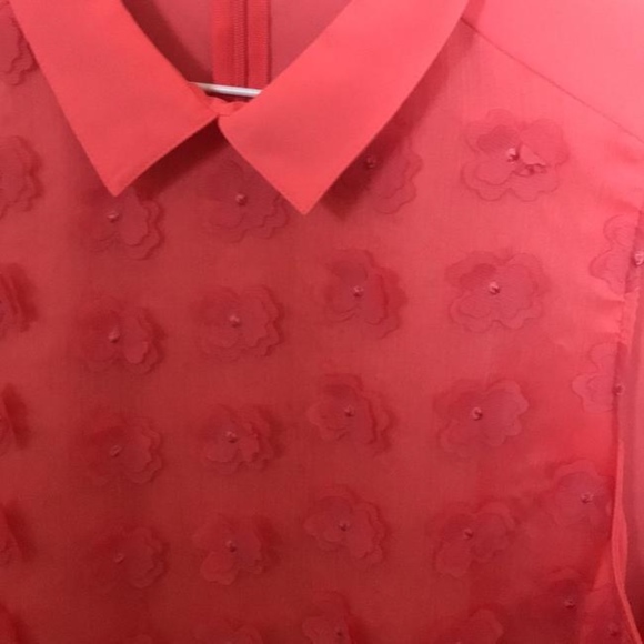 Coral Floral Blouse - Picture 2 of 3